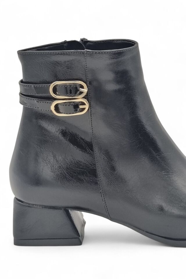 KADIN ÇİFT TOKA DETAYLI TOPUKLU BOT SİYAH RUGAN - 40