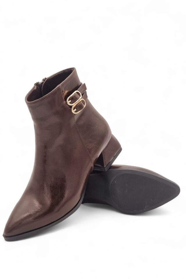 KADIN ÇİFT TOKA DETAYLI TOPUKLU BOT KAHVERENGİ RUGAN - 40