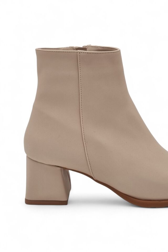 KADIN GÜNLÜK ŞIK KÜT BURUN TOPUKLU BOT