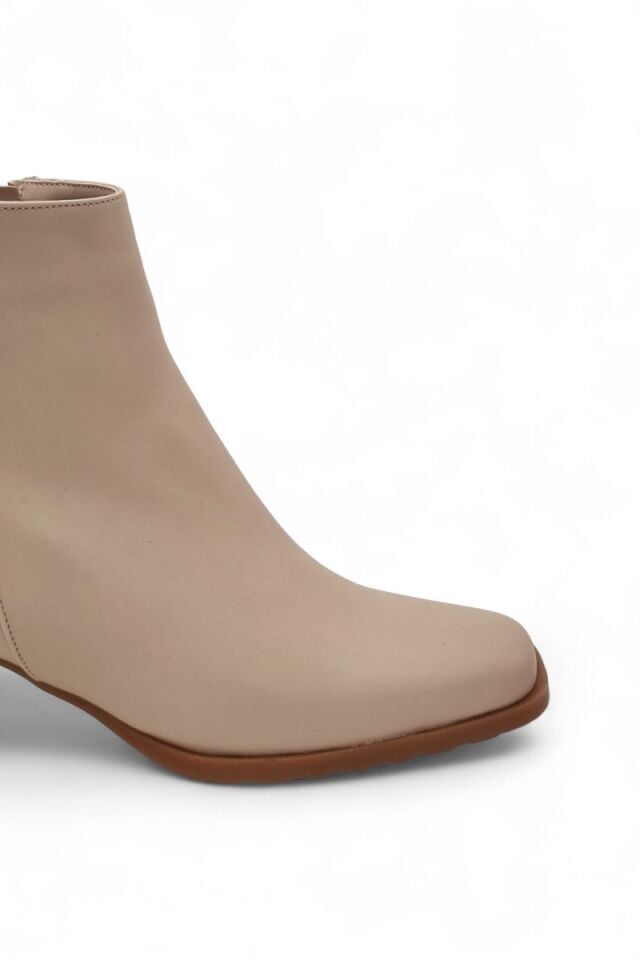 KADIN GÜNLÜK ŞIK KÜT BURUN TOPUKLU BOT 40 - BEJ