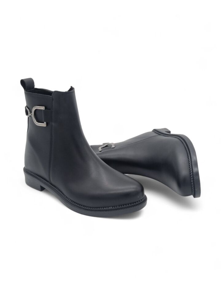 KADIN ALÇAK TABANLI TOKA DETAYLI FERMUARLI BOT