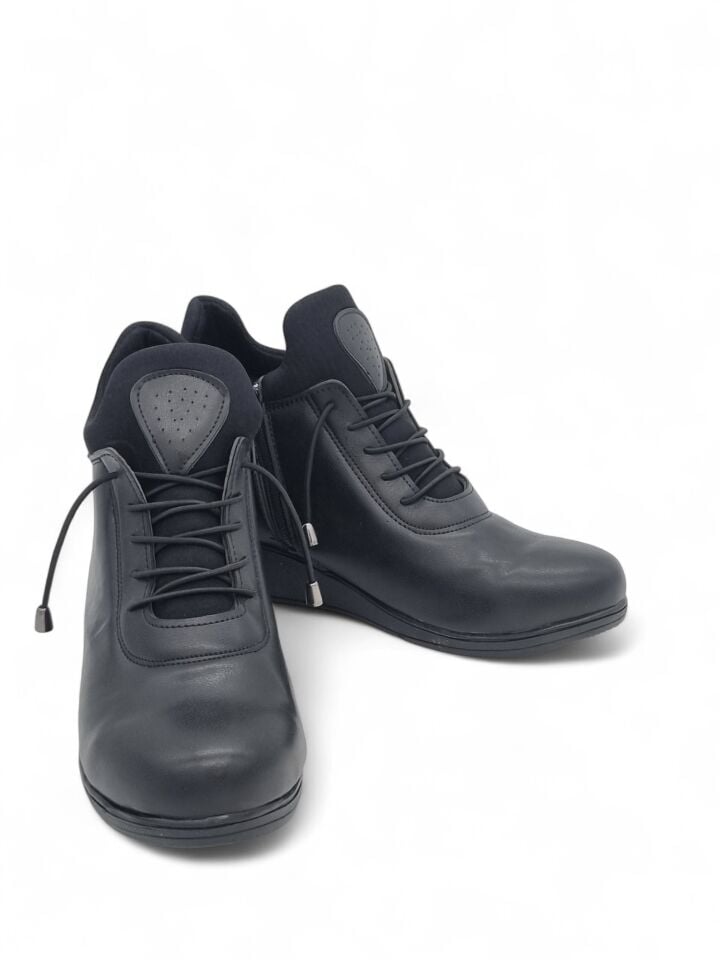 KADIN AKILLI (LASTİK) BAĞCIKLI POLİ TABANLI RAHAT BOT